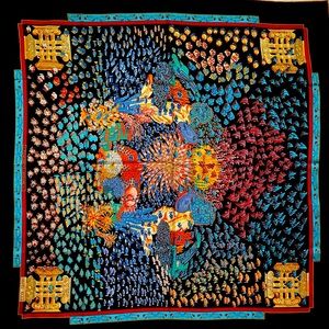 Authentic Hermes Recontre Ocean Silk Scarf w/Box